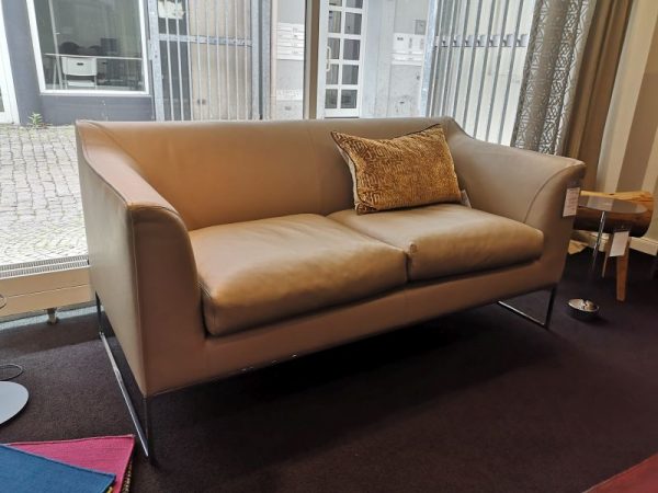 COR Sofa Mell mit hohem Rücken