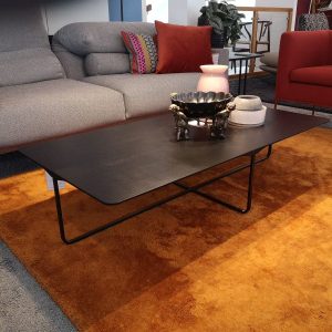 Montis Flint Tisch