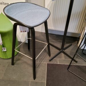 Barhocker AAS 32 von HAY