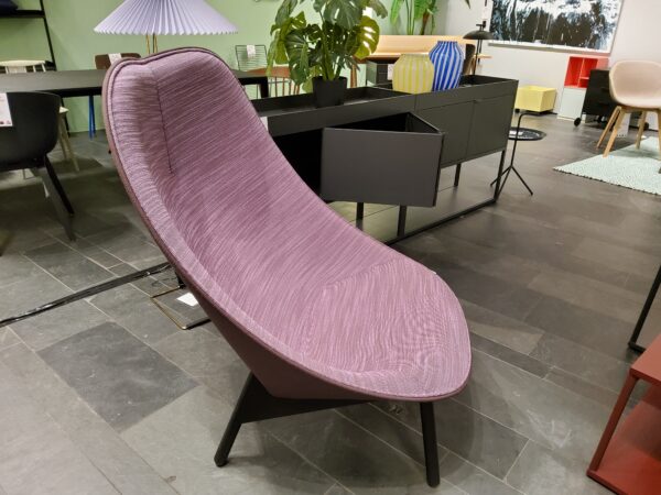 Sessel Uchiwa von HAY als Ausstellungsstück – Bild 2