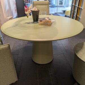 COR Conic Tisch als Ausstellungsstück zum Sonderpreis