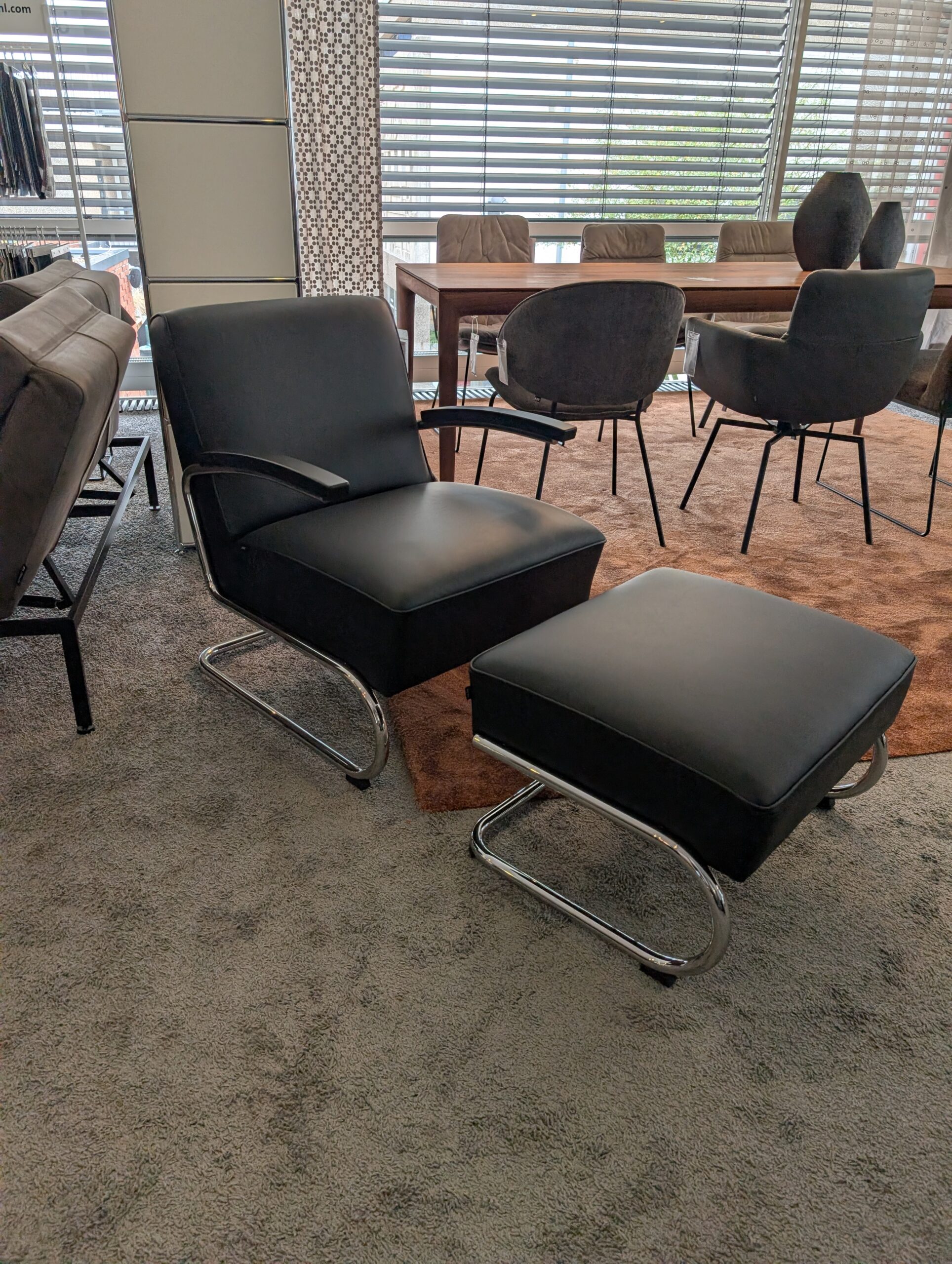 Thonet Sessel S 411 mit Hocker